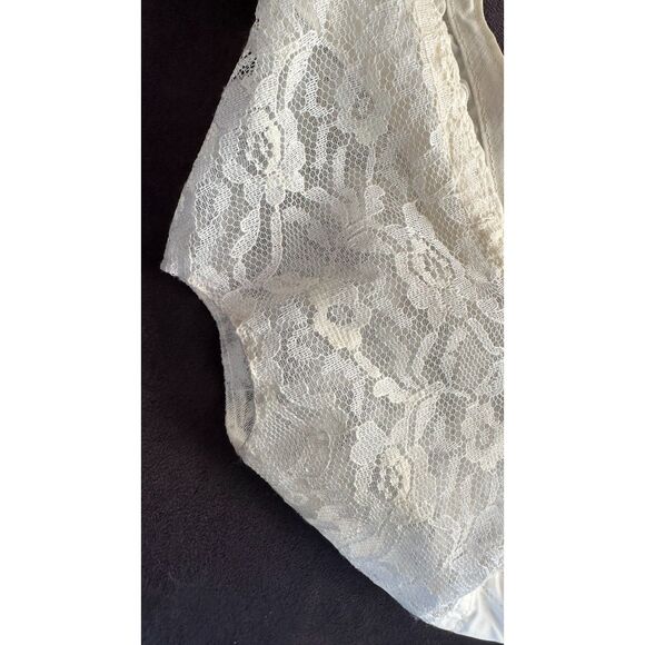 Vintage Ivory White Lace Pin Up Lingerie Retro Nursing Bullet Bra size 36C - Picture 7 of 7